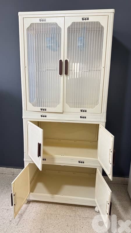 Armoire de vêtement